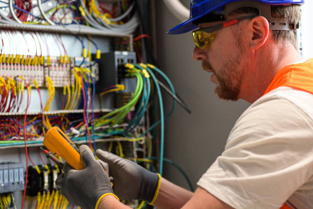 Best 24-Hour Electrician  in Windsor, IL